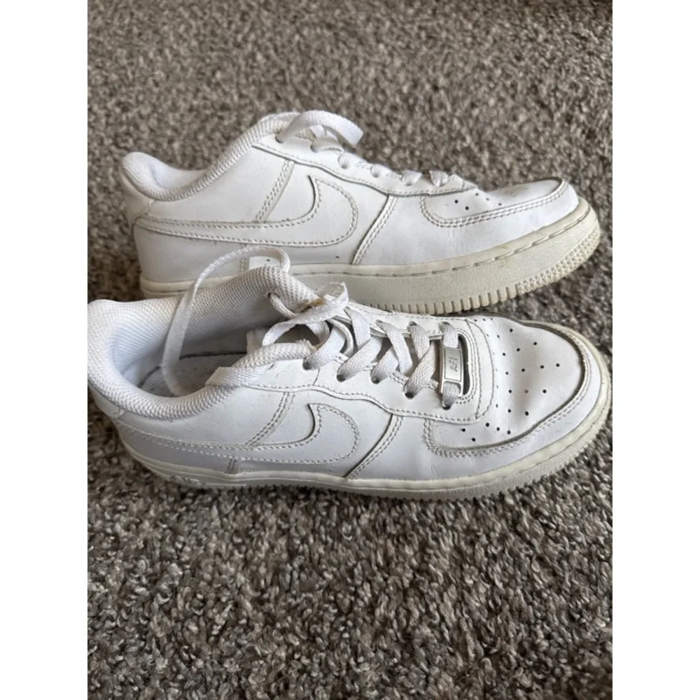 Nike Air Force 1 White Sneakers